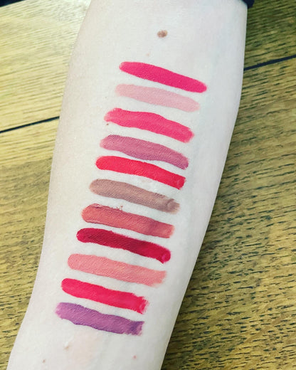 MATTE LIPPENSTIFTE (SUPER WASSERFEST)